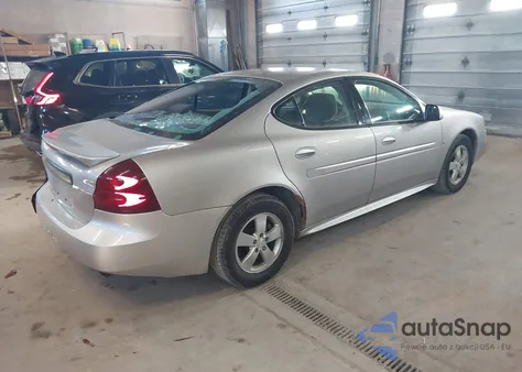 2007 Pontiac Grand Prix z USA, uszkodzony, nr VIN 2G2WP552371187900